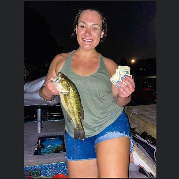 Meet your Posher, Tabitha - Picture 4 of 7